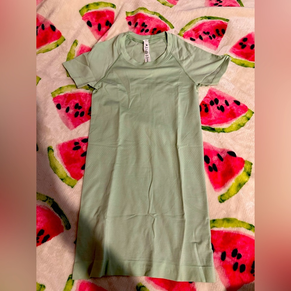 Lululemon swiftly size 0!